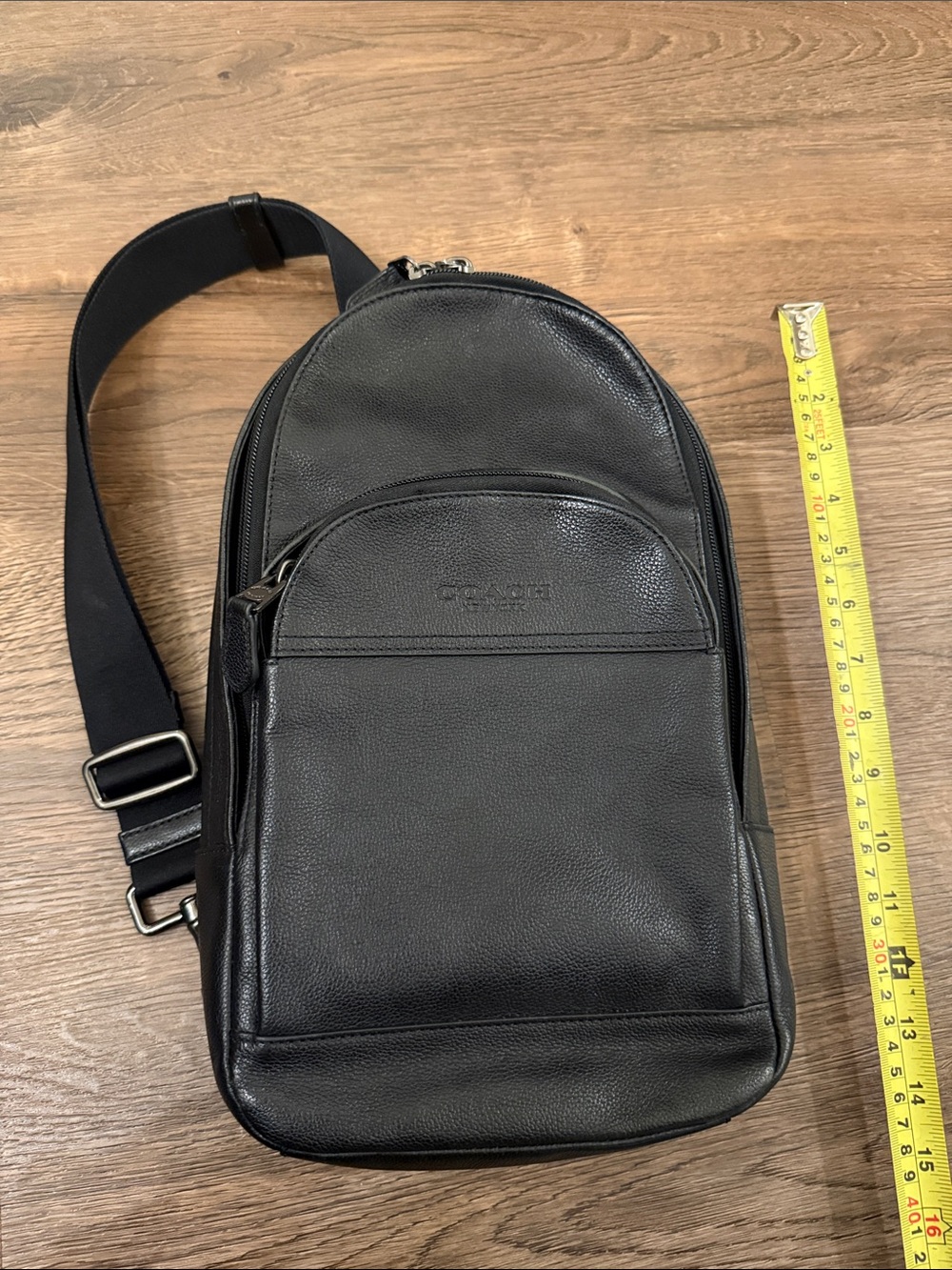 Coach Houston Black Leather Men's Sling Backpack Bag 2011